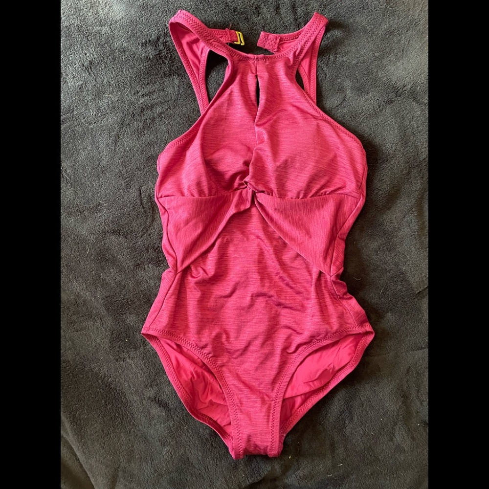 Helen Jon One Piece